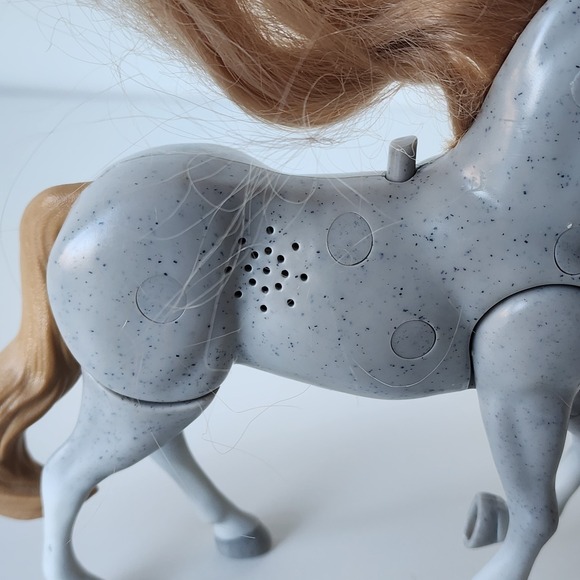 SPIRIT Horse Riding Free Sounds & Action Hacheta Gray Grey Brushable Hair Figure - Picture 6 of 11